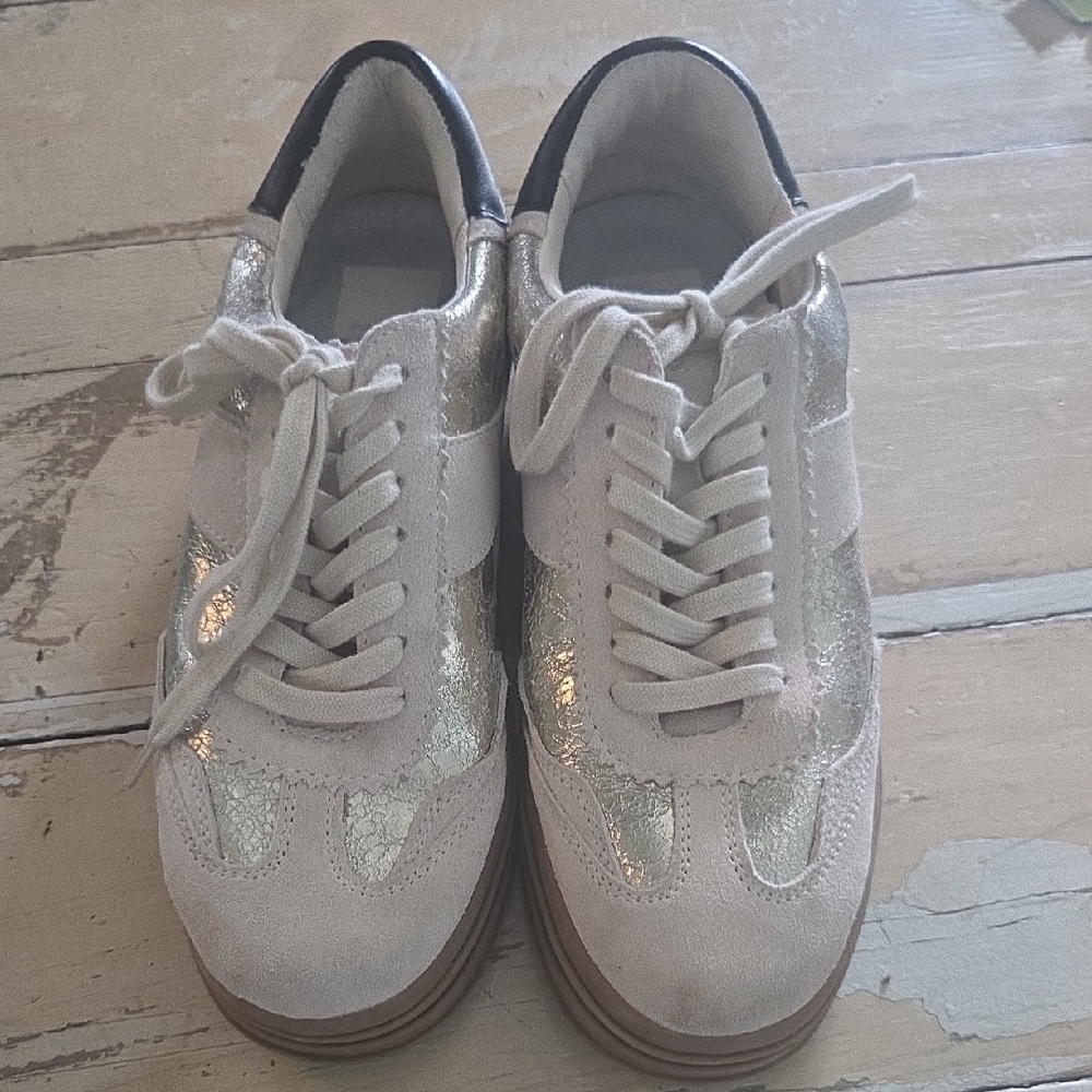 Dolce Vita Women's Sneakers in Silver and Cream